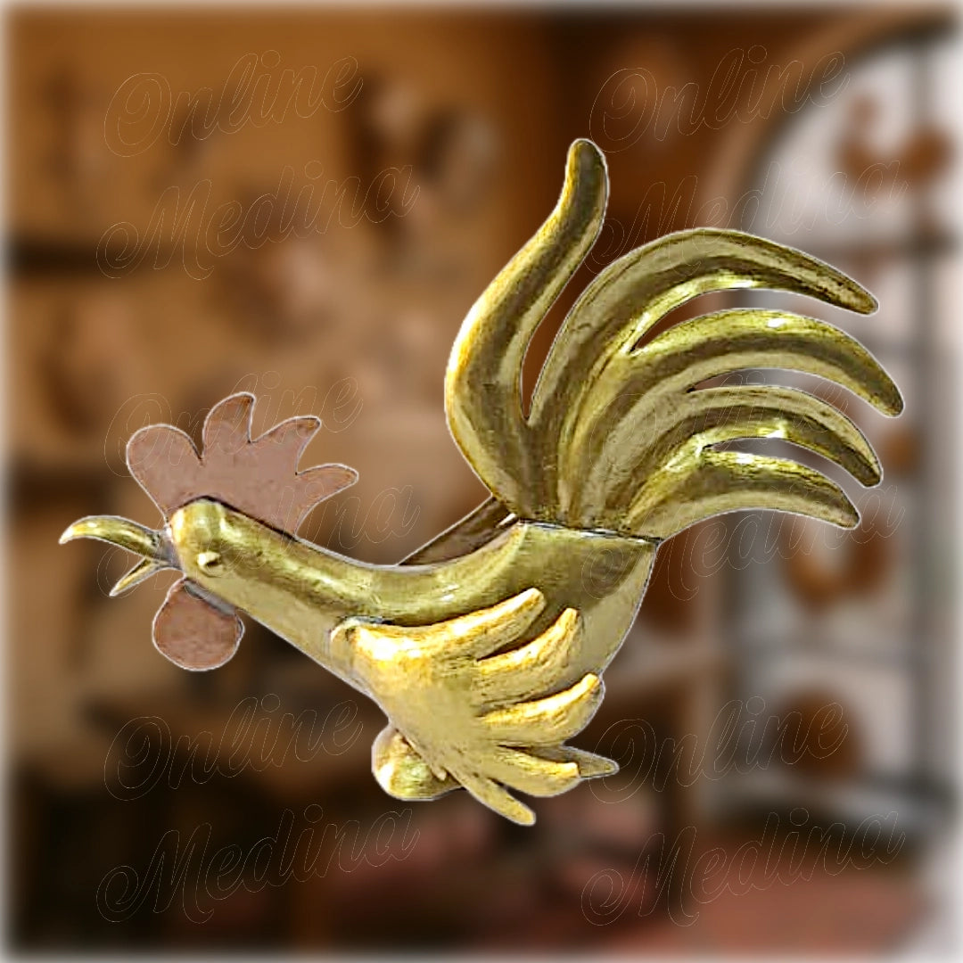 Hand-hammered Moroccan rooster sculpture in golden brass with copper details – low stance version