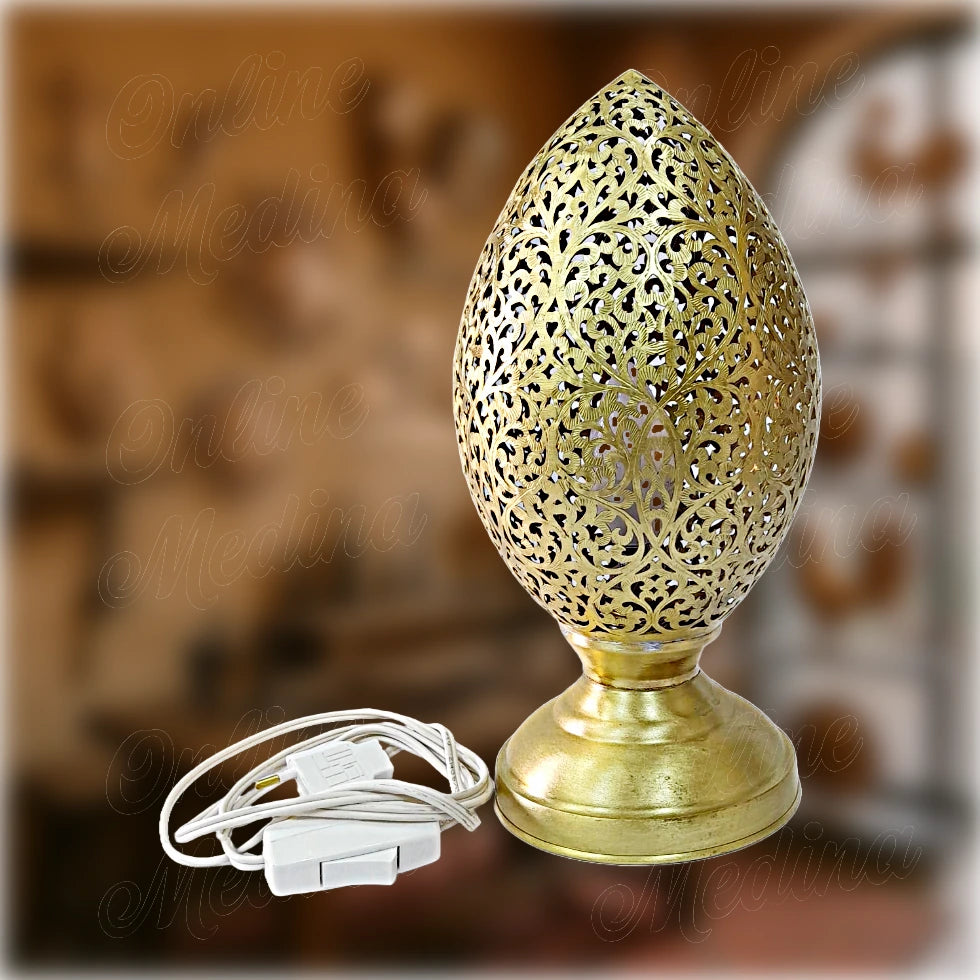 Egg-shaped Moroccan bedside lamp in hand-pierced brass – traditional Moroccan craftsmanship